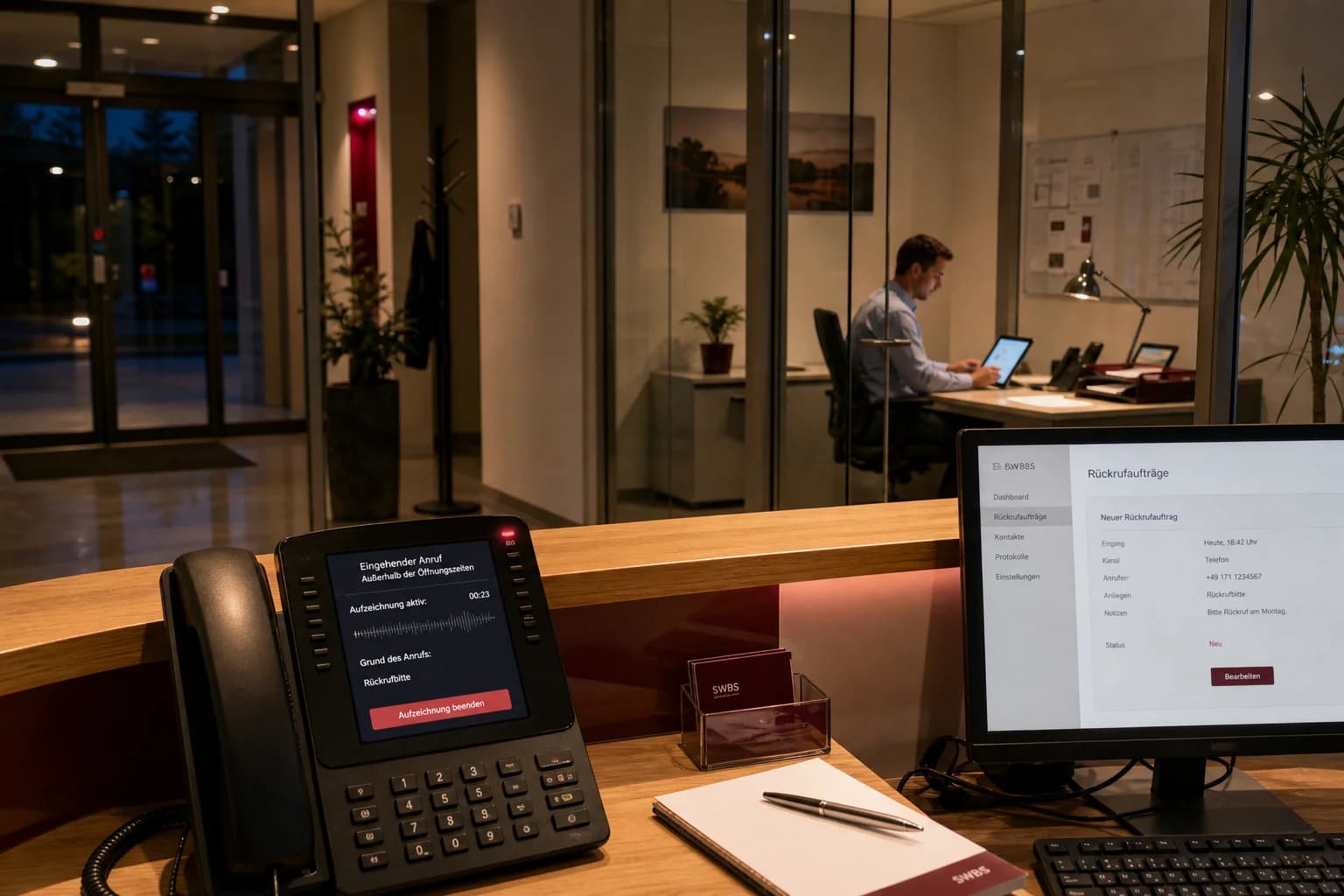 KI-Telefonassistent außerhalb der Öffnungszeiten: Überlauf, Wochenende und Rückrufprozess